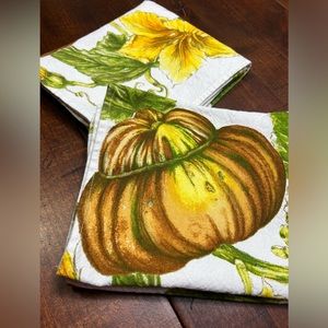 Set of 2 Williams Sonoma Gourd~Pumpkin~Botanical Tea Towels Excellent Condition